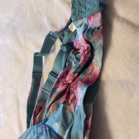 Bra - Picture 3 of 3